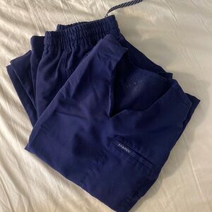 Size XS Jaanuu navy scrub set
